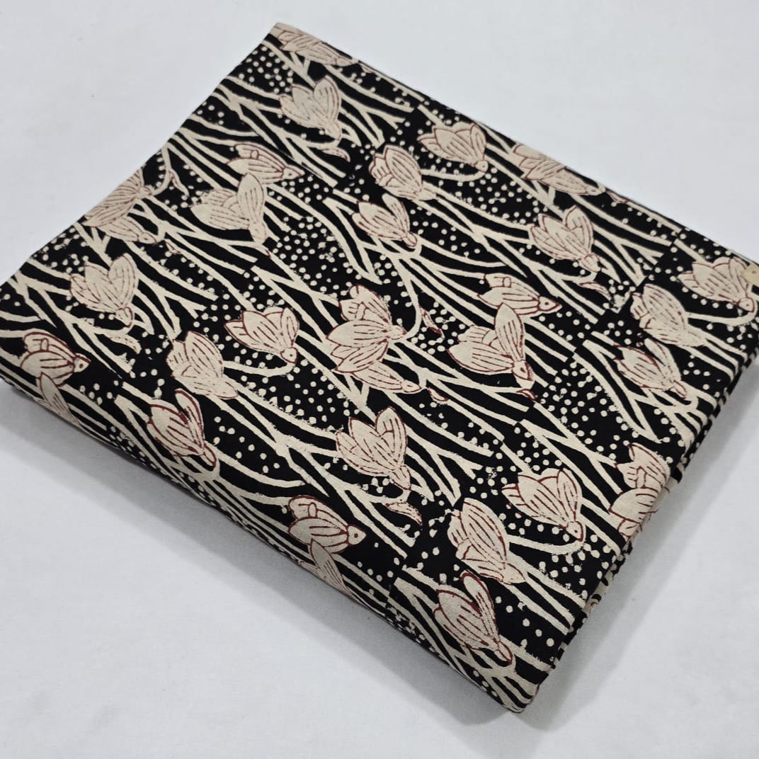 Indian Black & White Floral Print Hand Block Printed 100% Cotton Fabric, Fabric by the Yard, Fabric for Curtains Pillows Dress Making Fabric